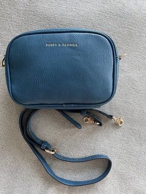 Poppy & Peonies Navy 24/7 Crossbody